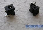   Sony (4,8  1,7 )
