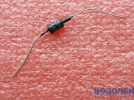  810 (10V)
